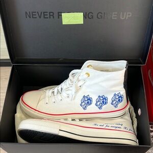 Darc Sport Men’s White High-Top Sneakers Size 10.5 (never worn)